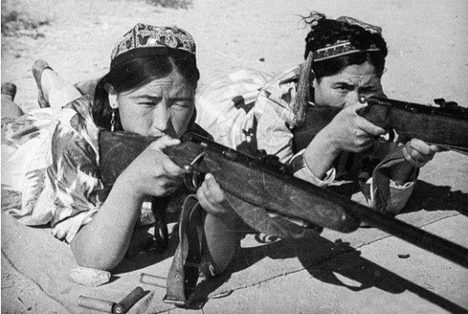 Оғир кунларда матонат кўрсатган аёллар унутилмайди 