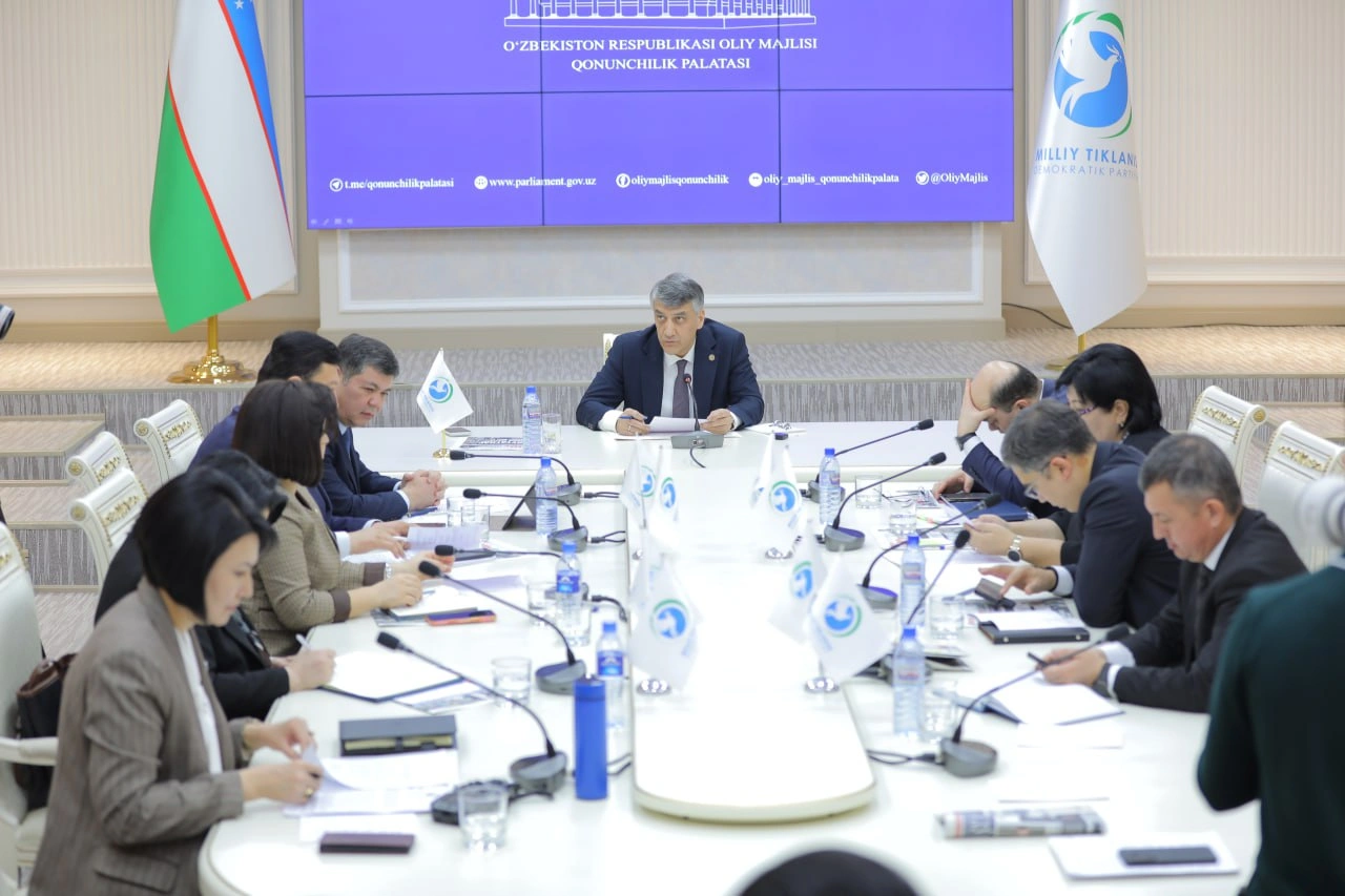 Ҳар қандай ўзгариш мантиққа зид бўлмаслиги керак!